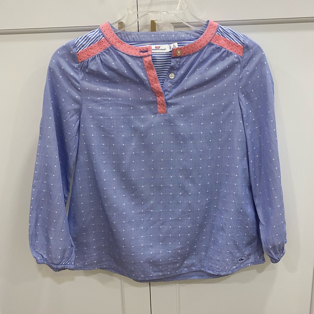 Vinyard Vines Girls 3/4 sleeve top size 7-8. 100% cotton. Almost new!!
